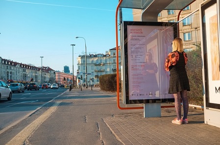 wiersze_w_miescie_warszawa_przystanek